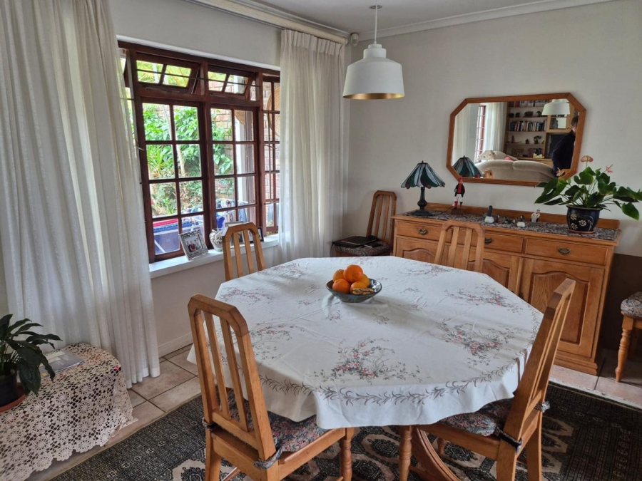 To Let 3 Bedroom Property for Rent in Old Place Western Cape
